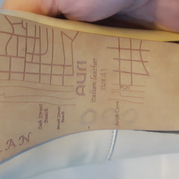 Auri Italian Leather Size 41 Nude Black Patent Leather Heels - Picture 7 of 8